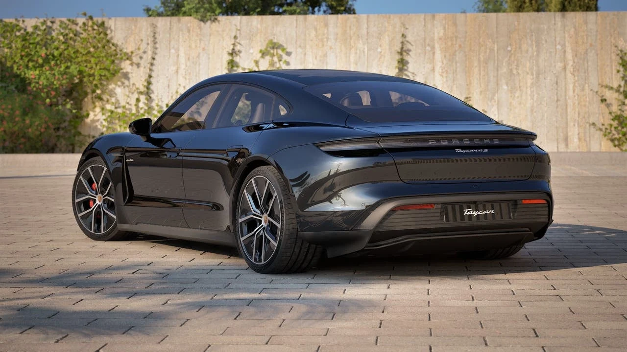 2026 Porsche Taycan 4S (2025 Update), 3/14