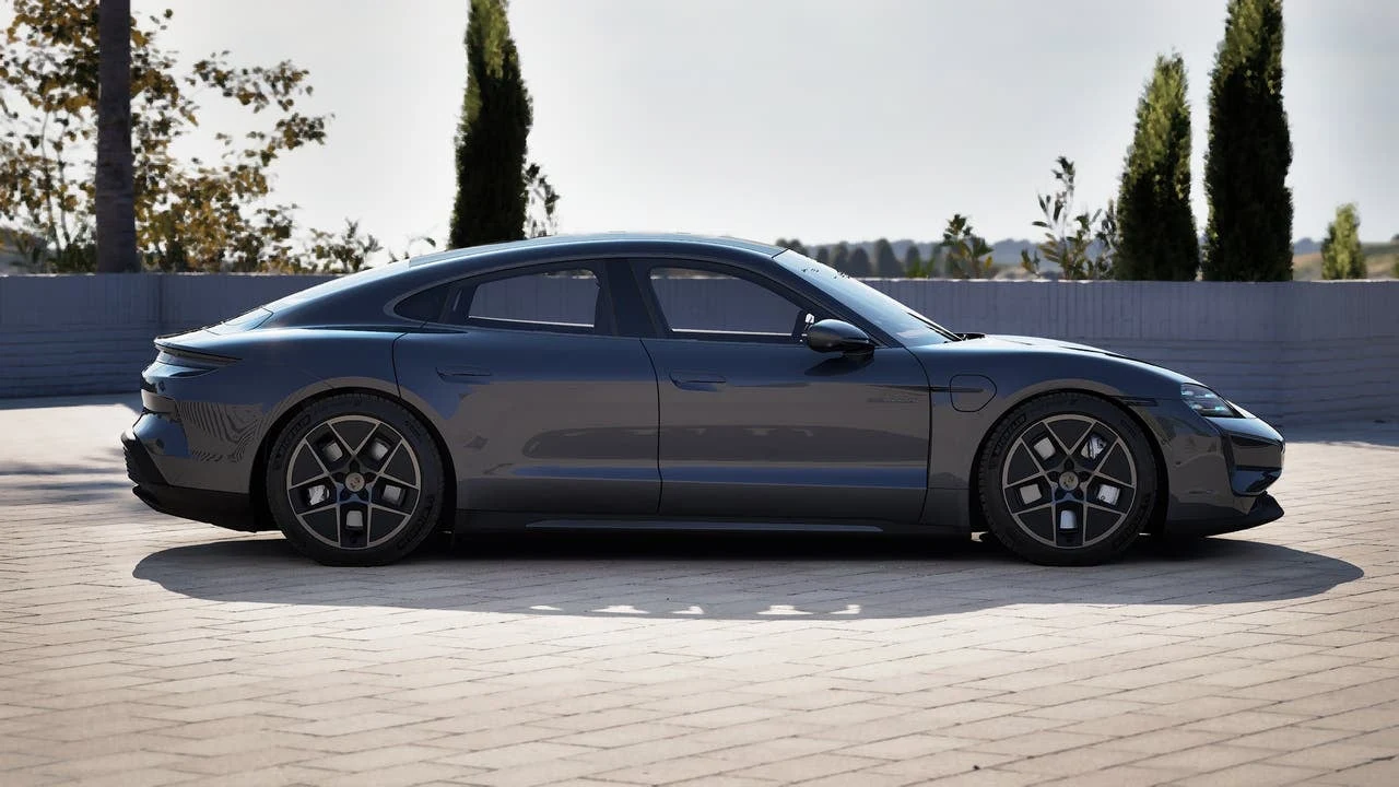 2026 Porsche Taycan Turbo (2025 Update), 6/14