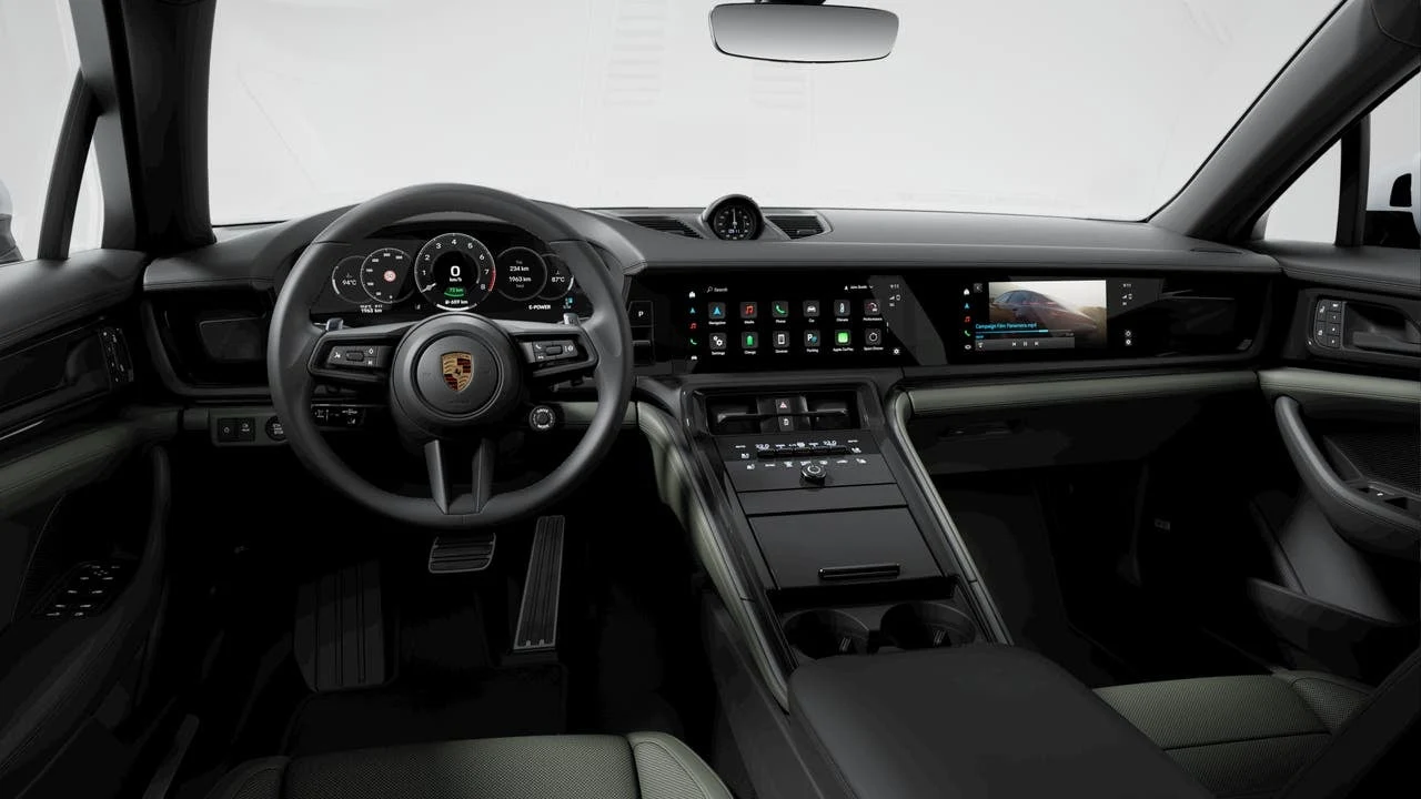 2025 Porsche Panamera 4 (976), 8/10