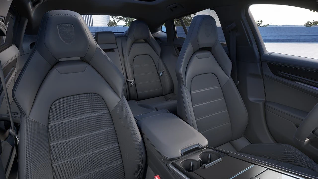 2026 Porsche Panamera 4 (976), 12/14