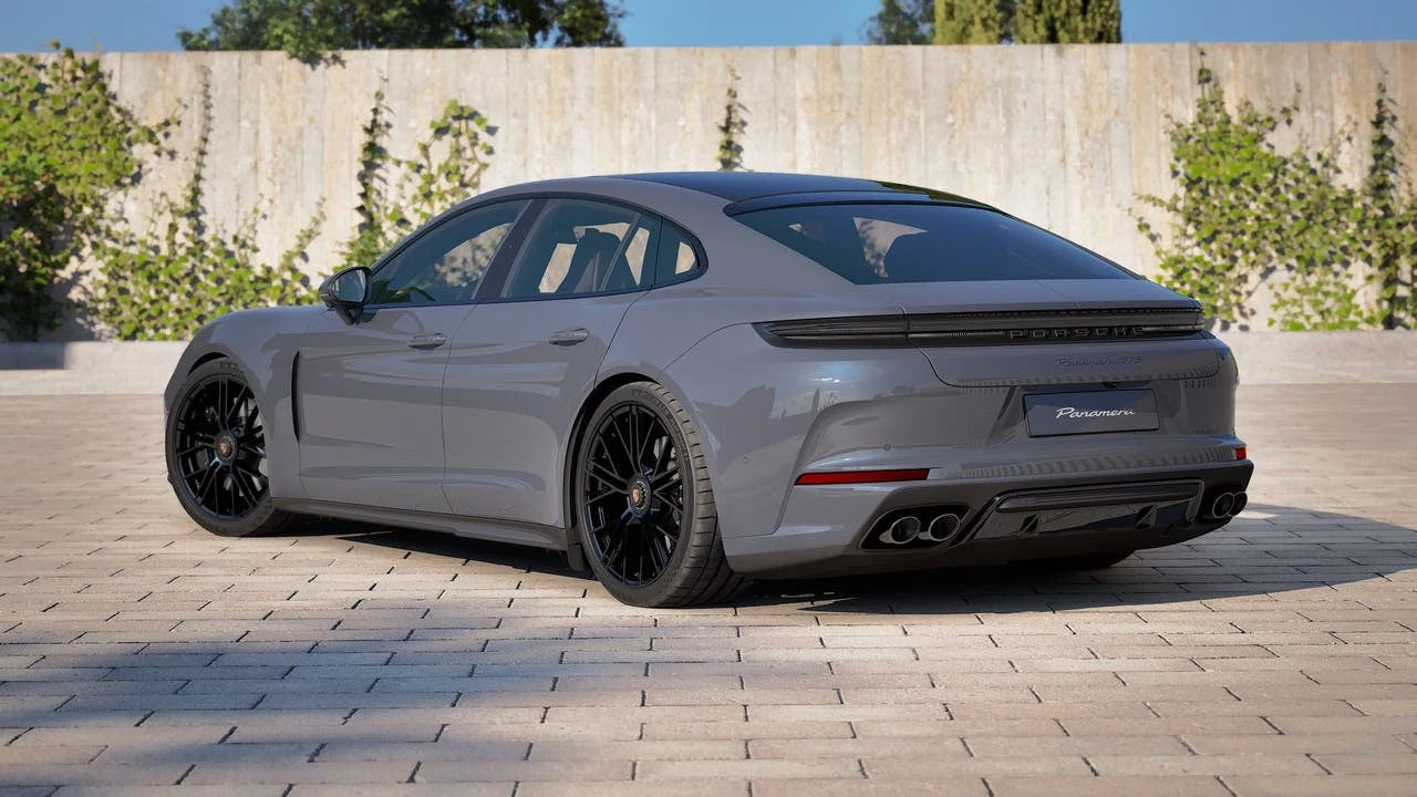 2027 Porsche Panamera GTS (976), 3/14