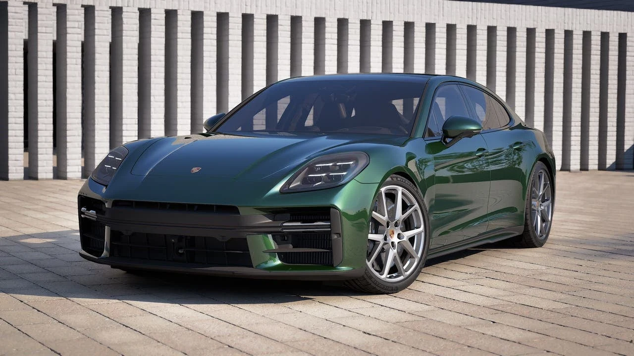 Porsche Panamera GTS (976) | Indigo Auto Group