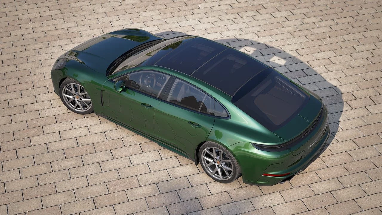 2027 Porsche Panamera GTS (976), 4/14