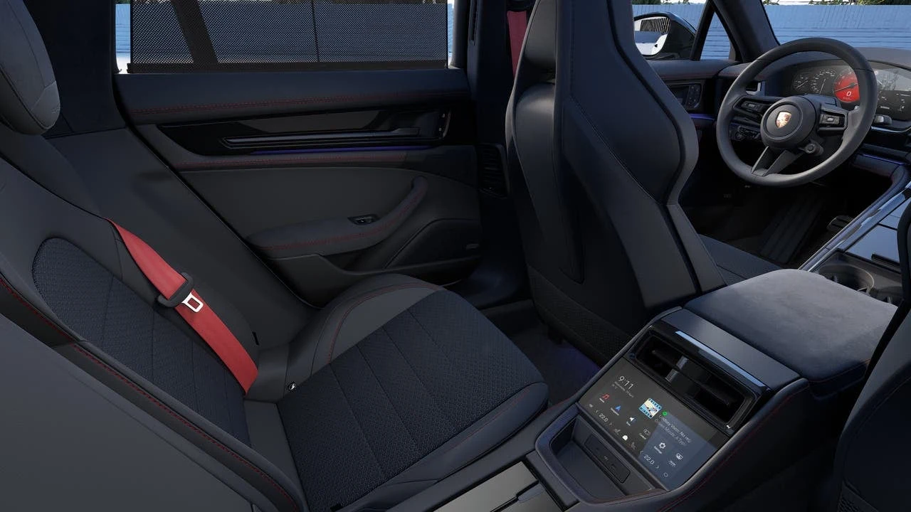 2027 Porsche Panamera GTS (976), 14/14