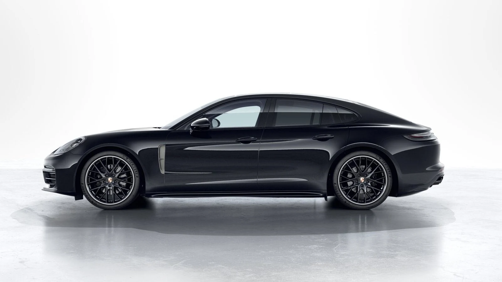 2023 Porsche Panamera 4 Platinum Edition (971), 2/6