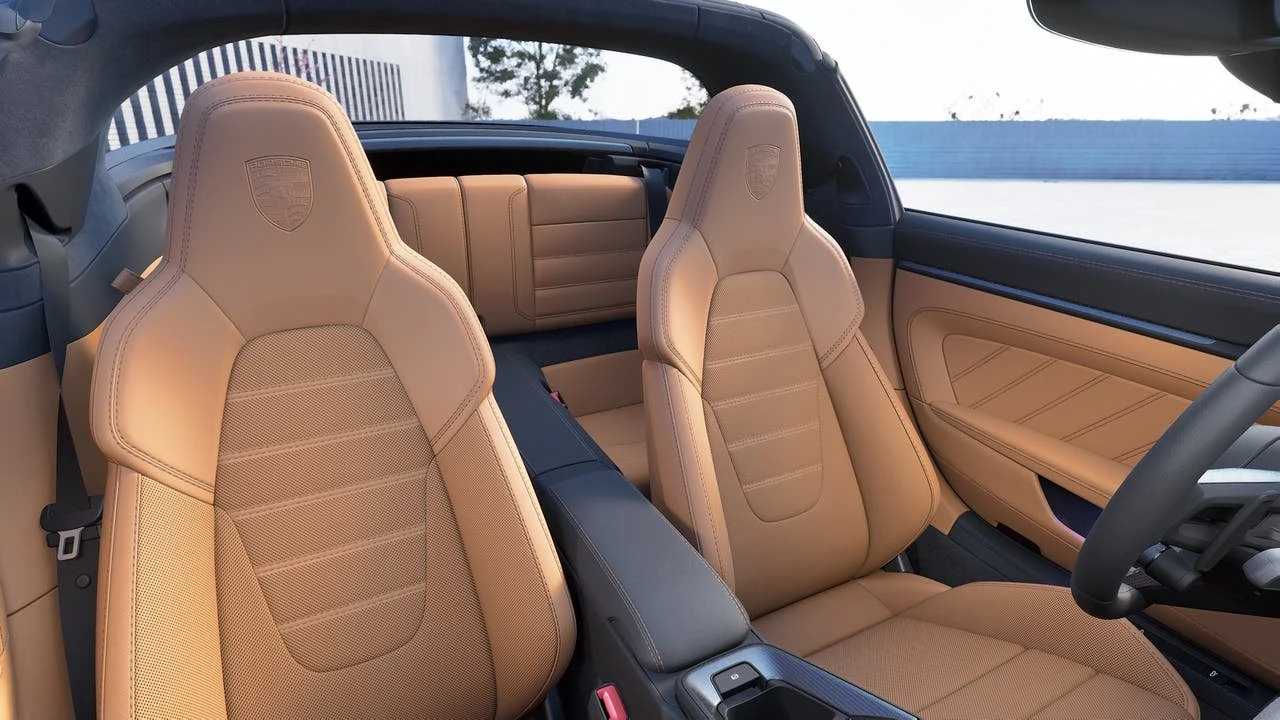 2026 Porsche 911 Targa 4 GTS (992.2), 12/14