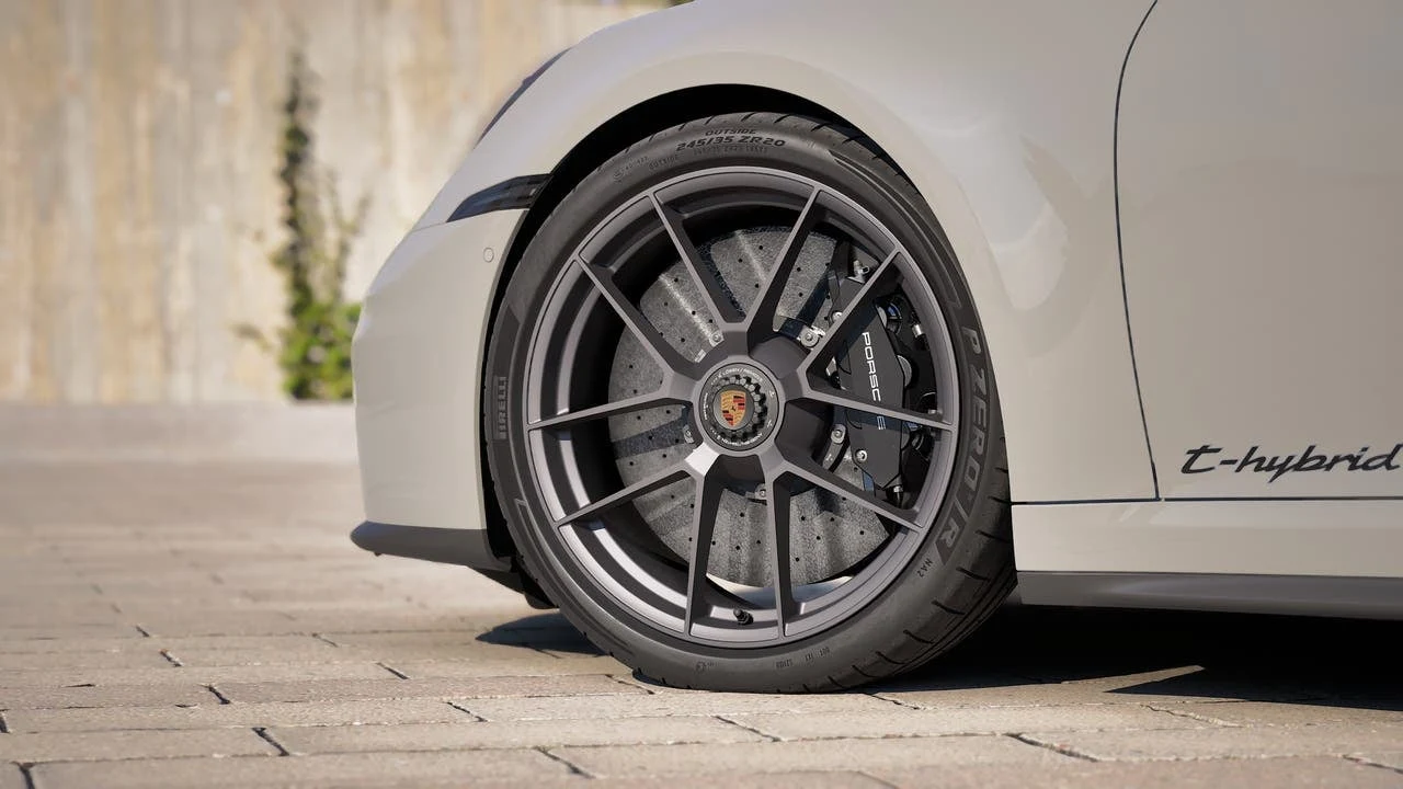 2026 Porsche 911 Targa 4 GTS (992.2), 10/14