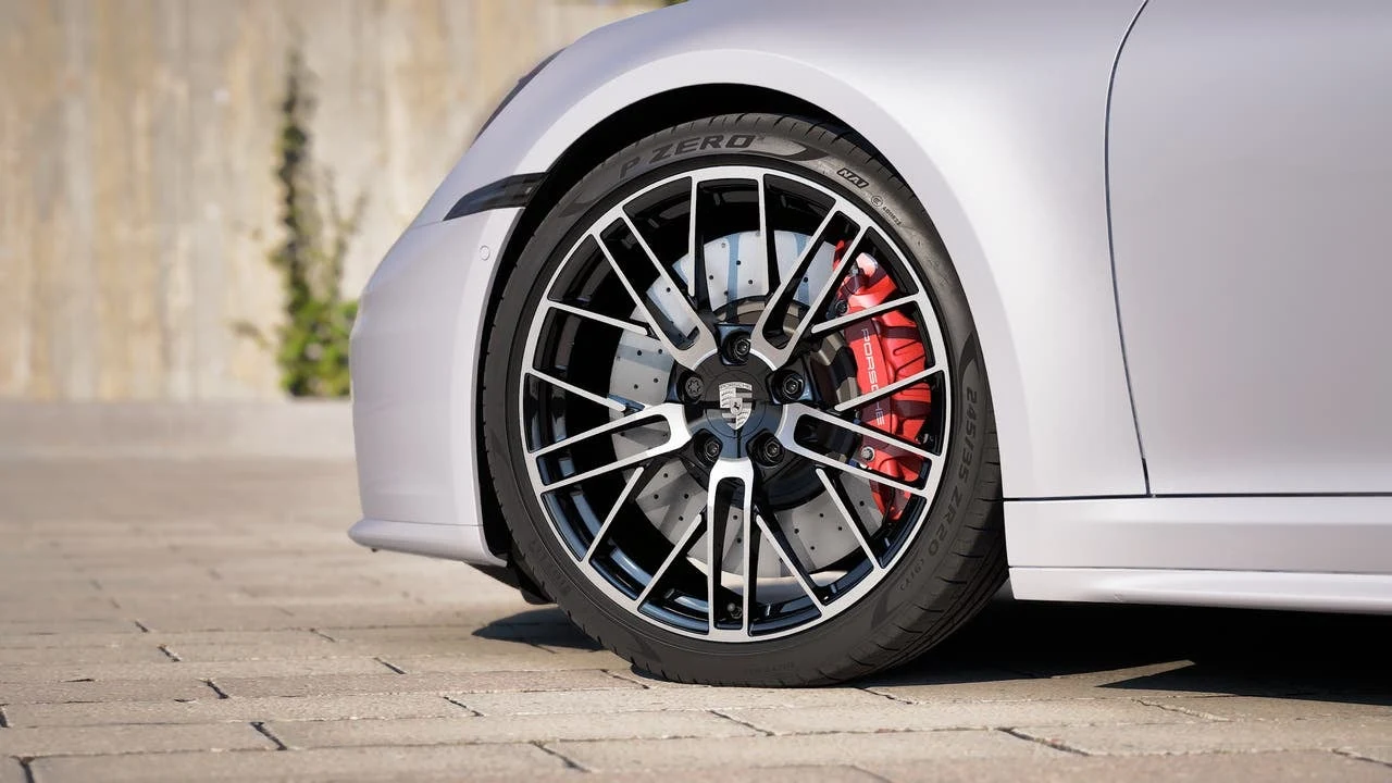 2027 Porsche 911 (992.2) Carrera S Cabriolet, 10/14