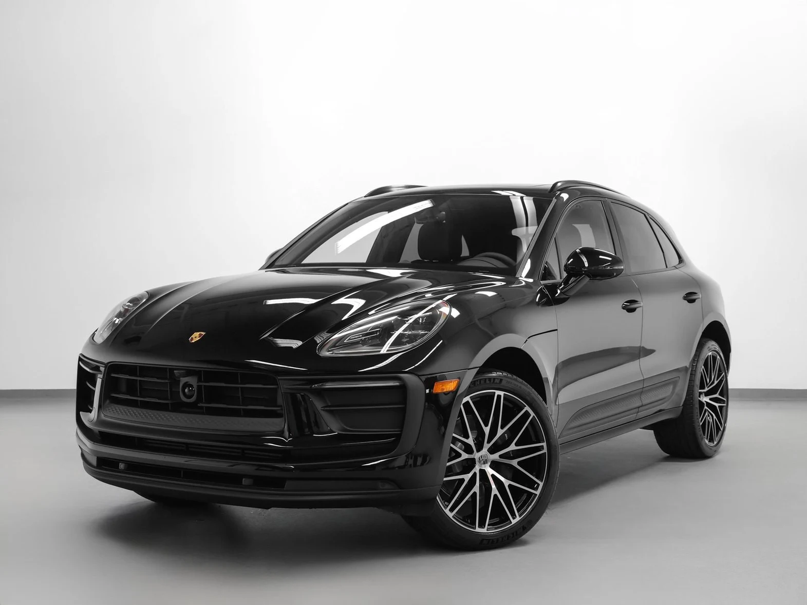 Porsche Macan (95B) | Indigo Auto Group