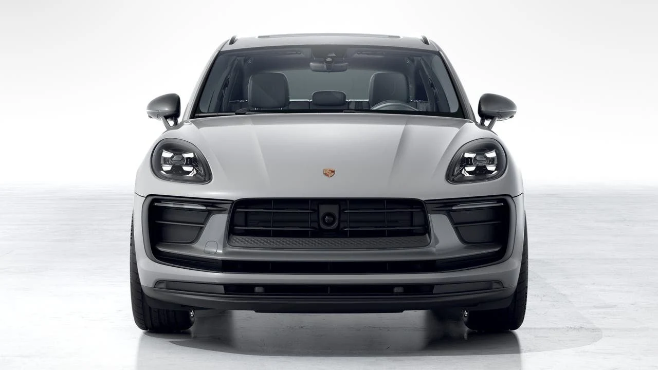2026 Porsche Macan T (95B), 8/10