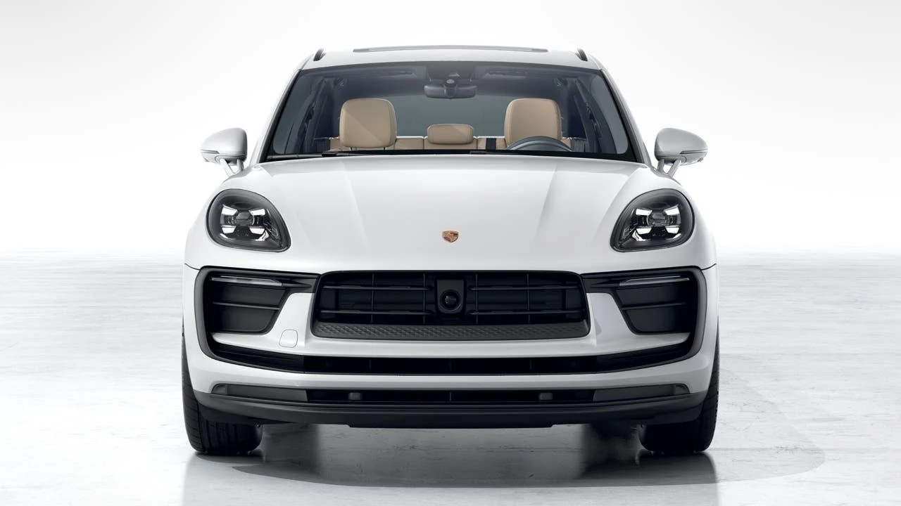 2026 Porsche Macan (95B), 8/10
