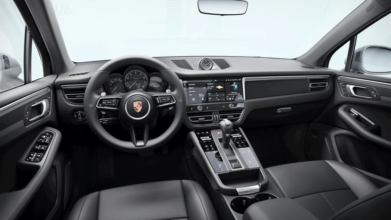 2026 Porsche Macan (95B), 9/10