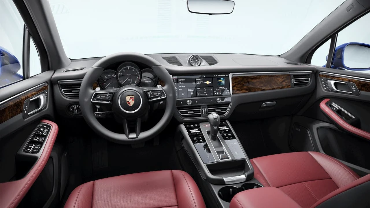 2026 Porsche Macan (95B), 9/10