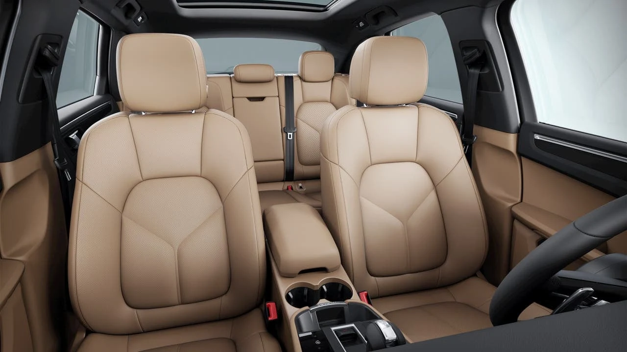 2026 Porsche Macan (95B), 10/10