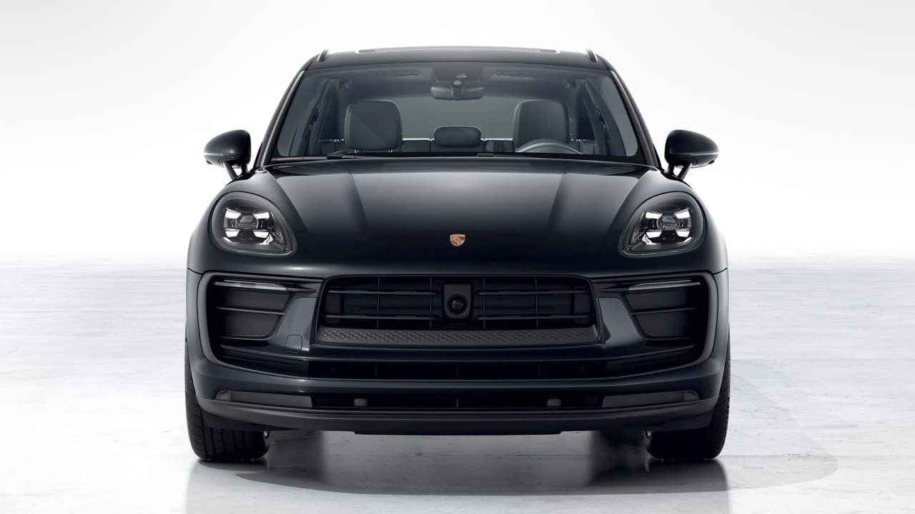 2026 Porsche Macan (95B), 8/10