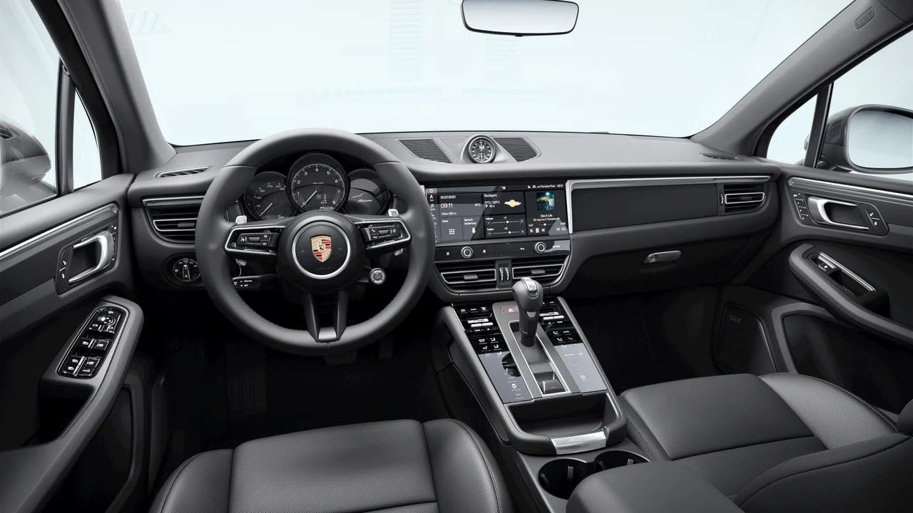 2026 Porsche Macan (95B), 9/10