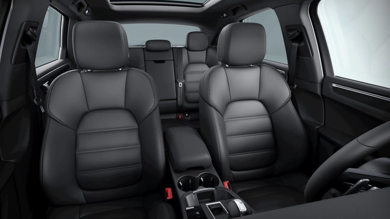 2026 Porsche Macan (95B), 10/10