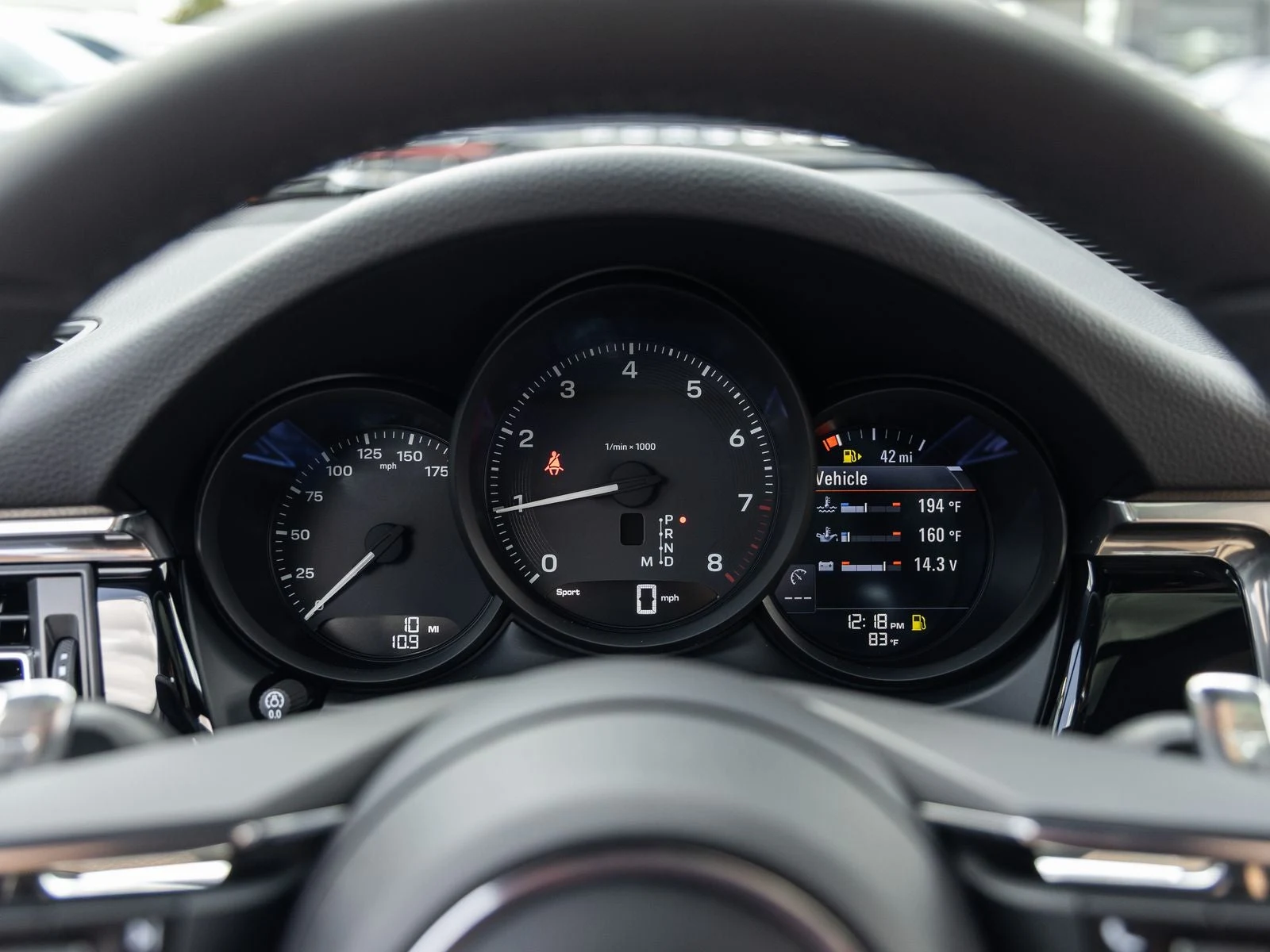 2026 Porsche Macan (95B), 30/30
