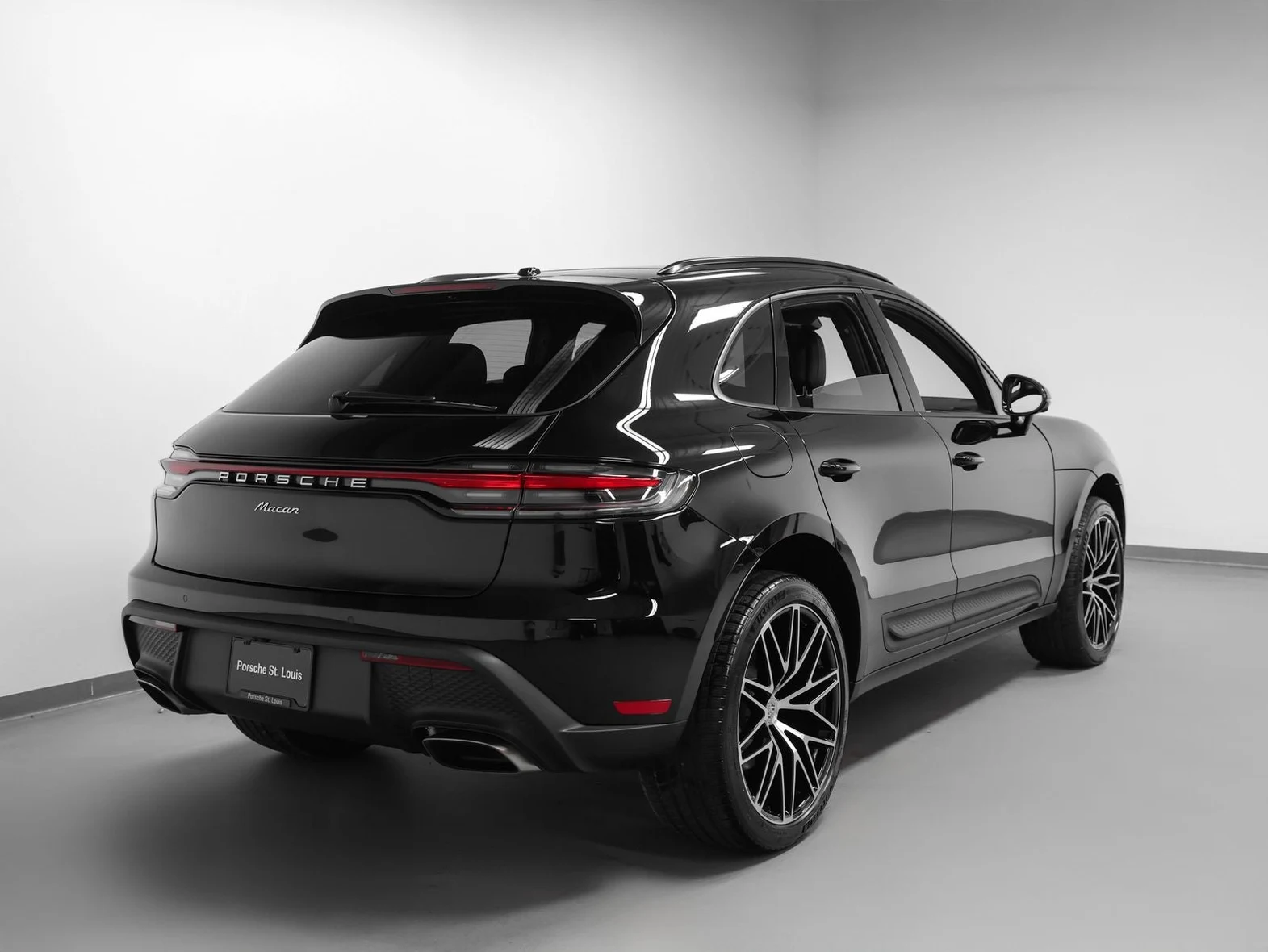 2026 Porsche Macan (95B), 13/30