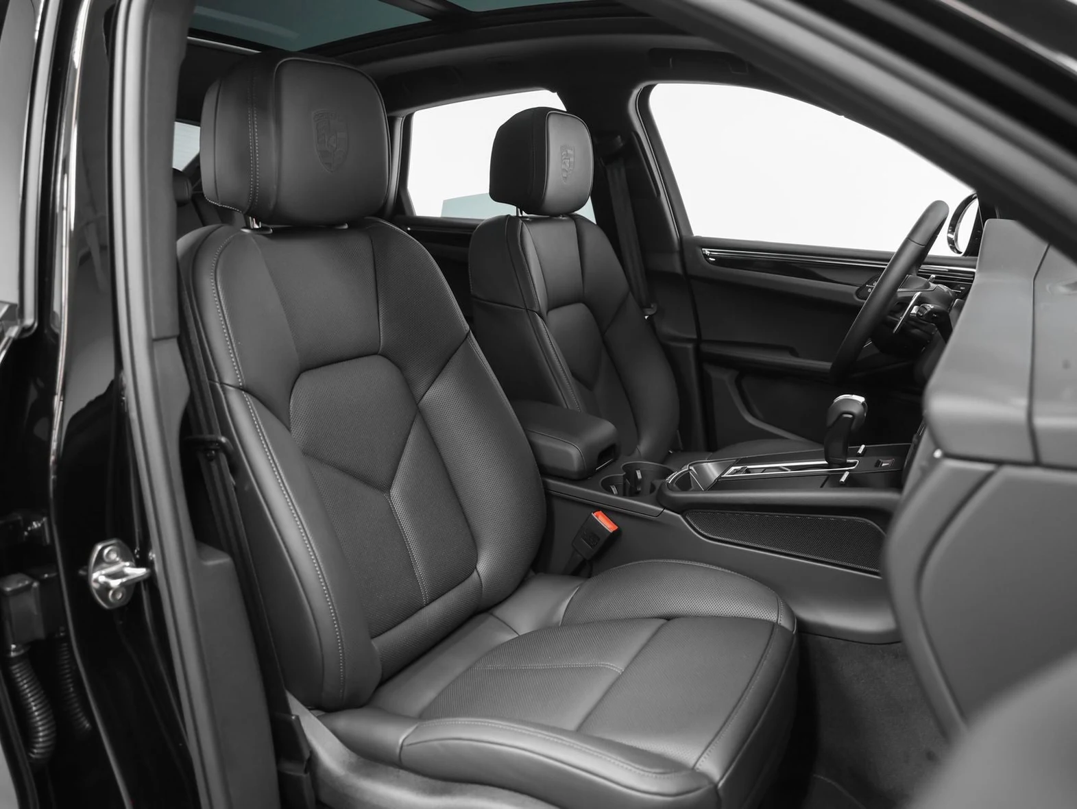 2026 Porsche Macan (95B), 19/30
