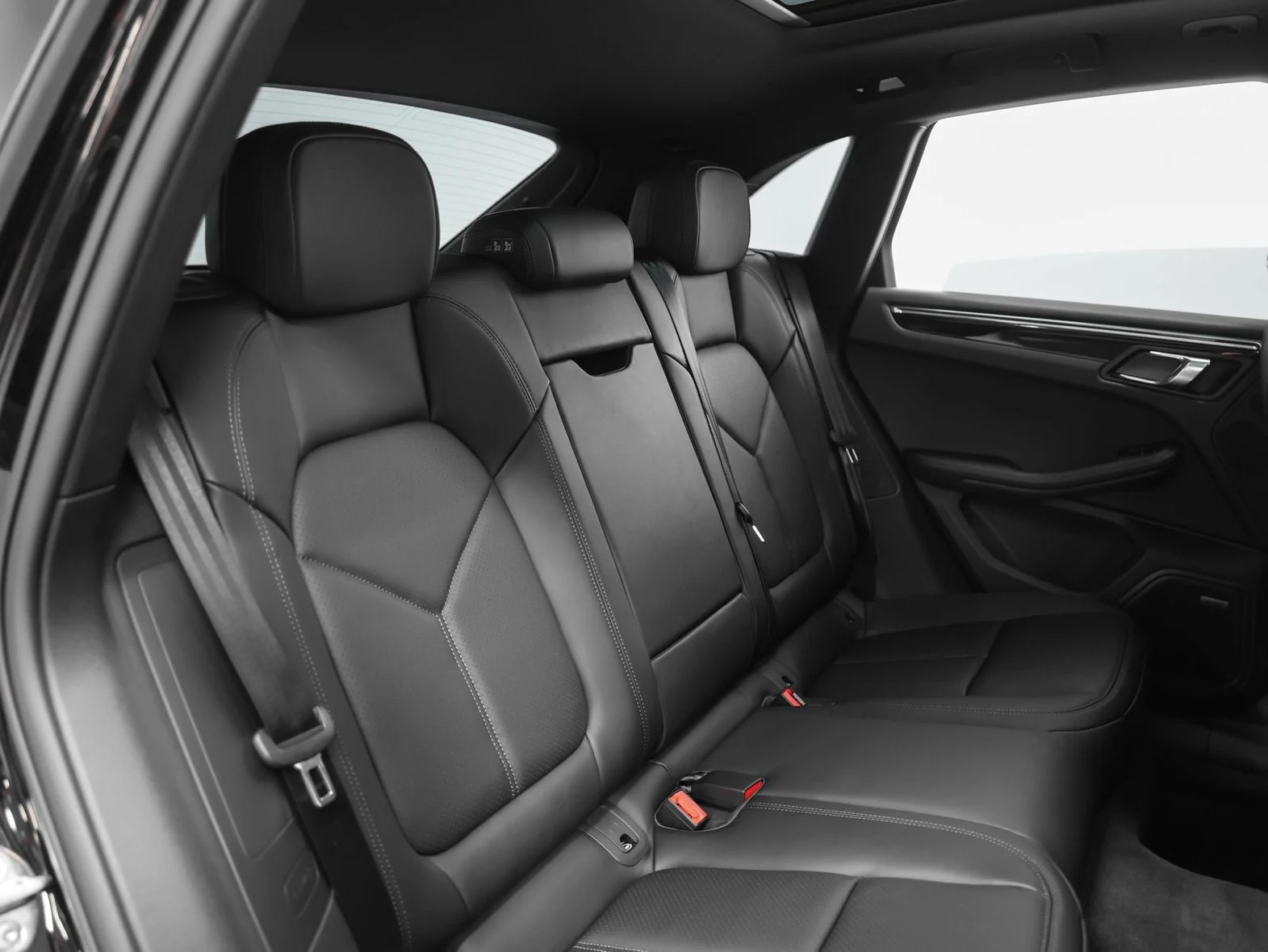 2026 Porsche Macan (95B), 22/30