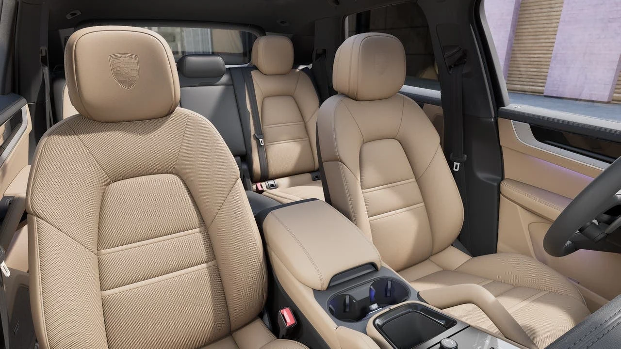 2026 Porsche Cayenne (3rd Generation), 12/14