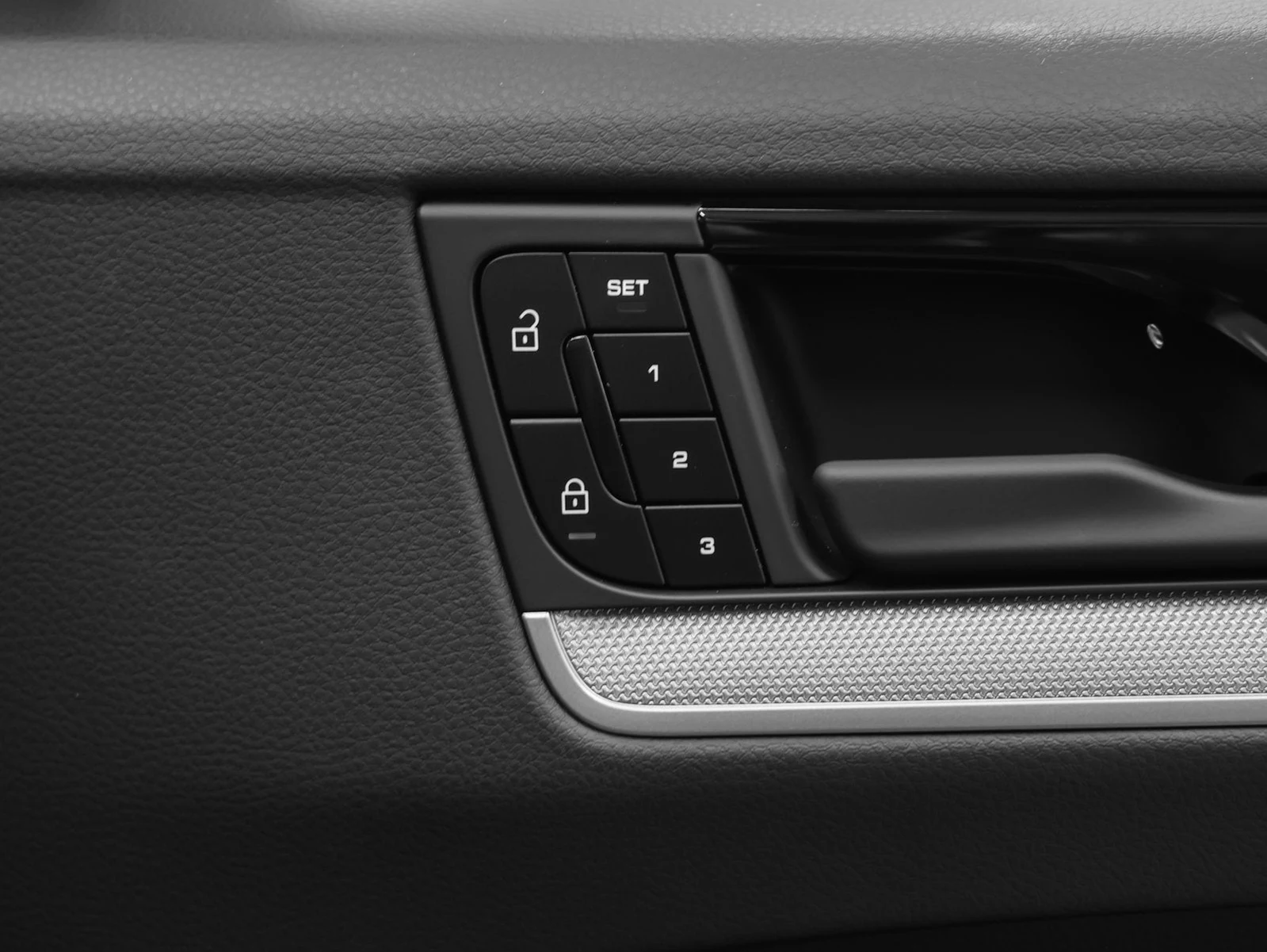 2024 Porsche Cayenne (3rd Generation), 17/30