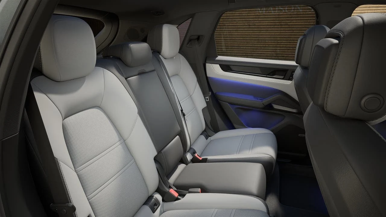 2027 Porsche Cayenne (3rd Generation), 13/14