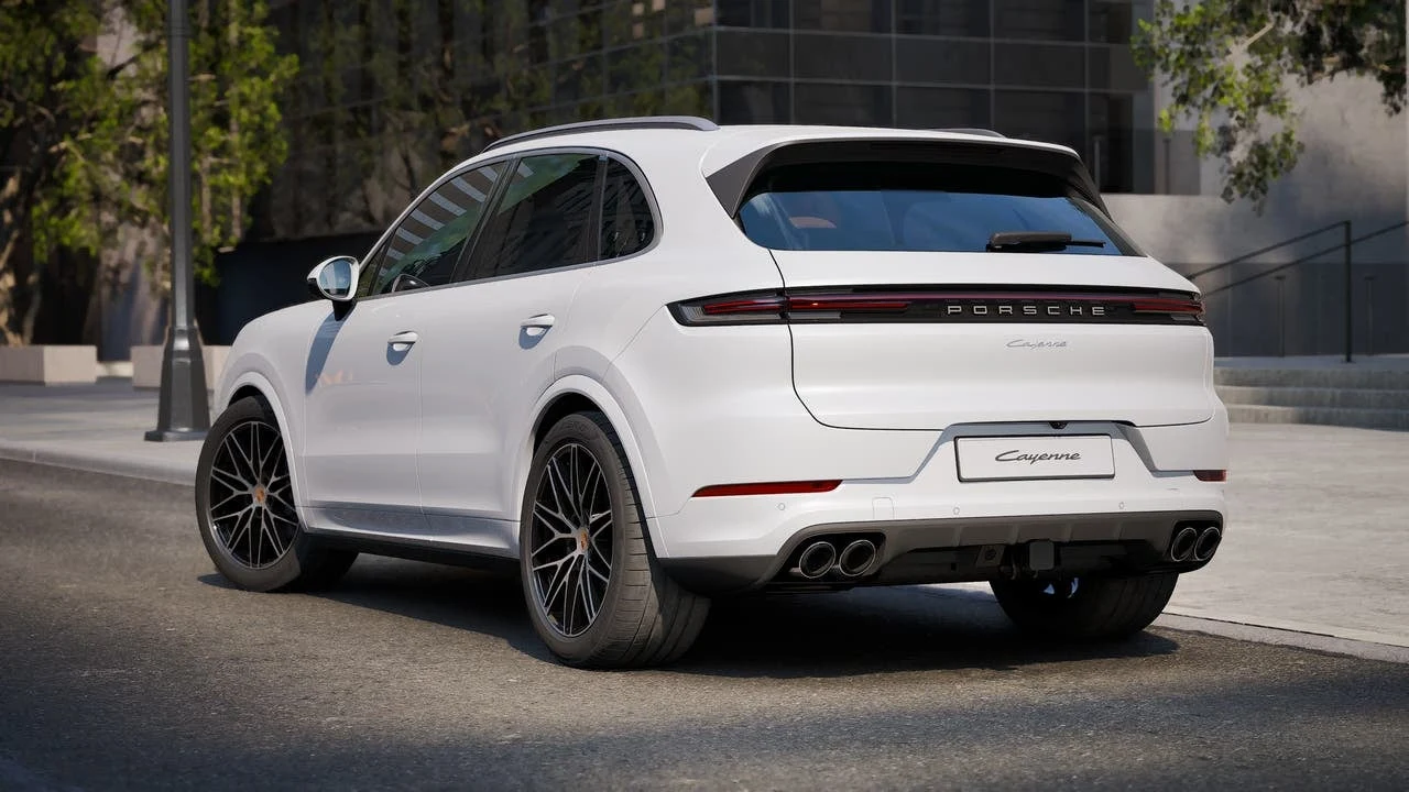 2026 Porsche Cayenne (3rd Generation), 3/14