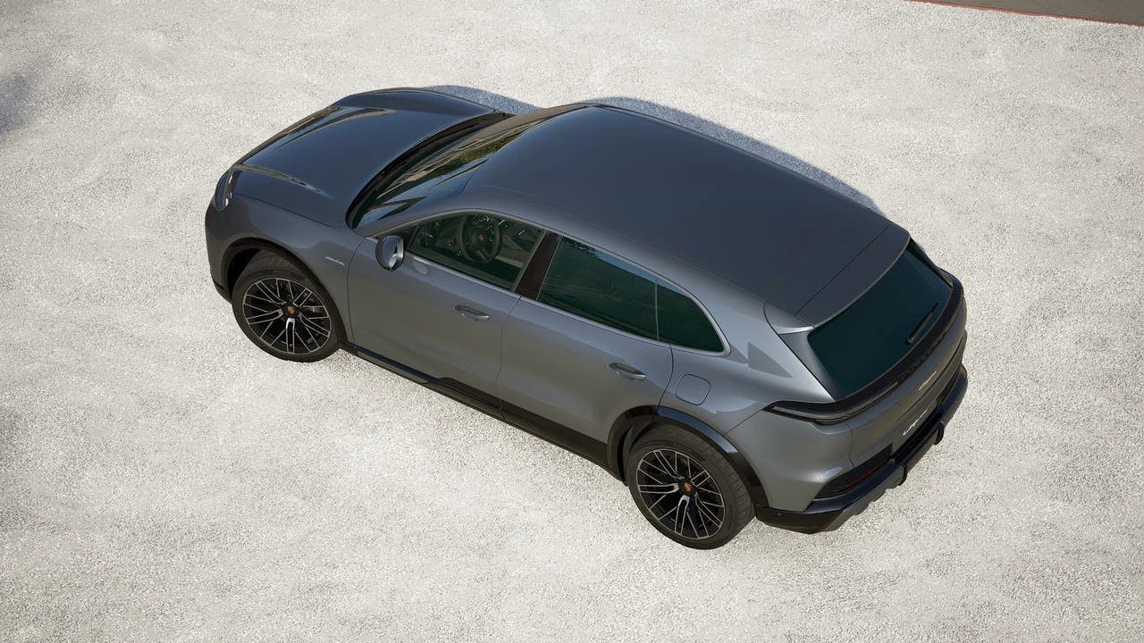 2026 Porsche Cayenne Electric (E4), 4/14