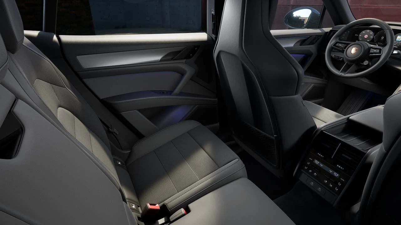 2026 Porsche Cayenne Electric (E4), 14/14