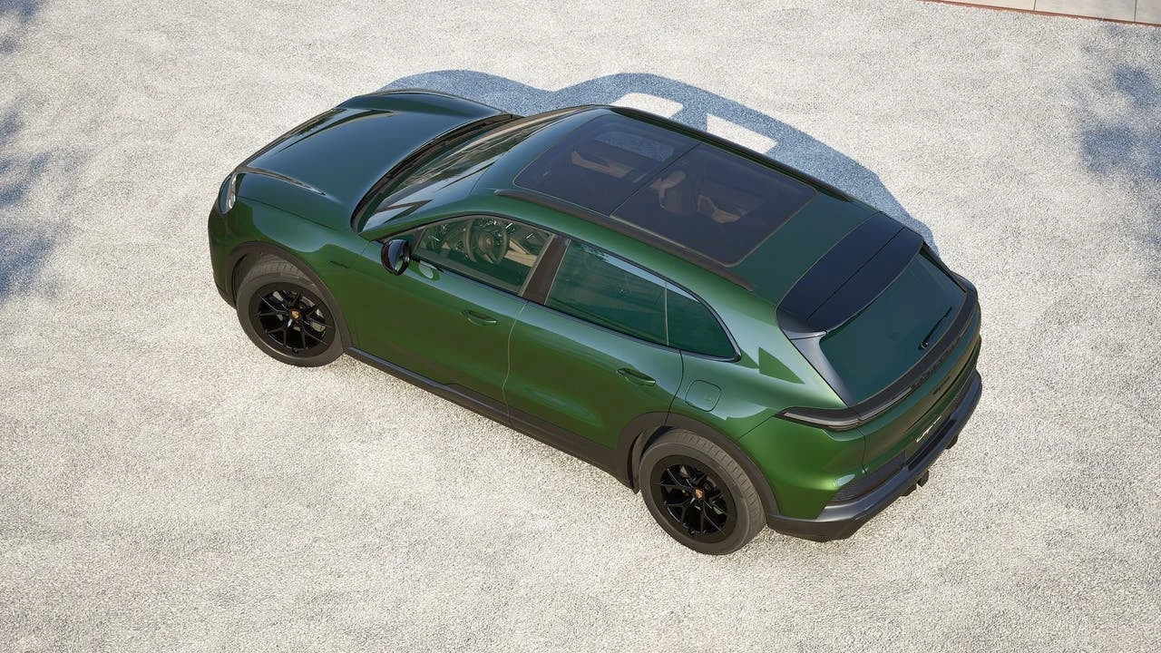 2026 Porsche Cayenne Electric (E4), 4/14