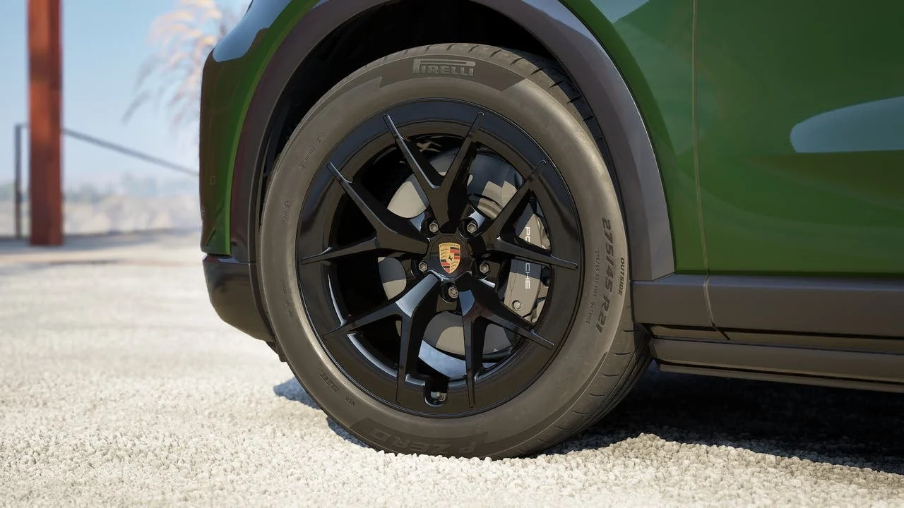 2026 Porsche Cayenne Electric (E4), 10/14