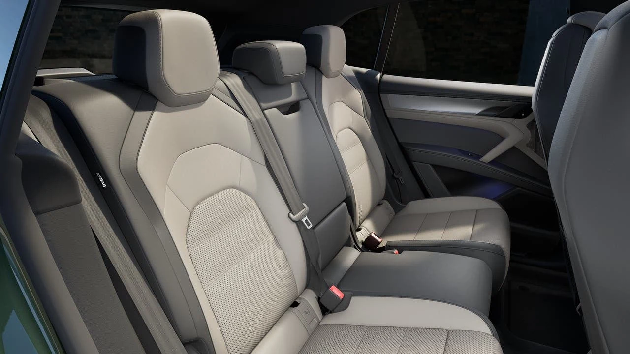 2026 Porsche Cayenne Electric (E4), 13/14