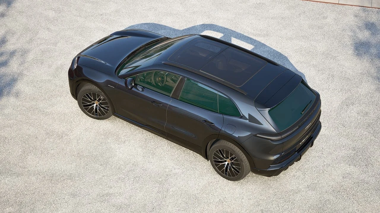 2026 Porsche Cayenne Electric (E4), 4/14