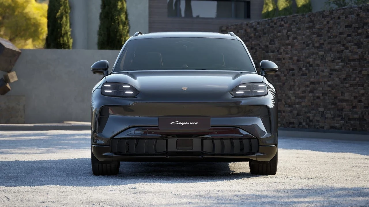 2026 Porsche Cayenne Electric (E4), 8/14