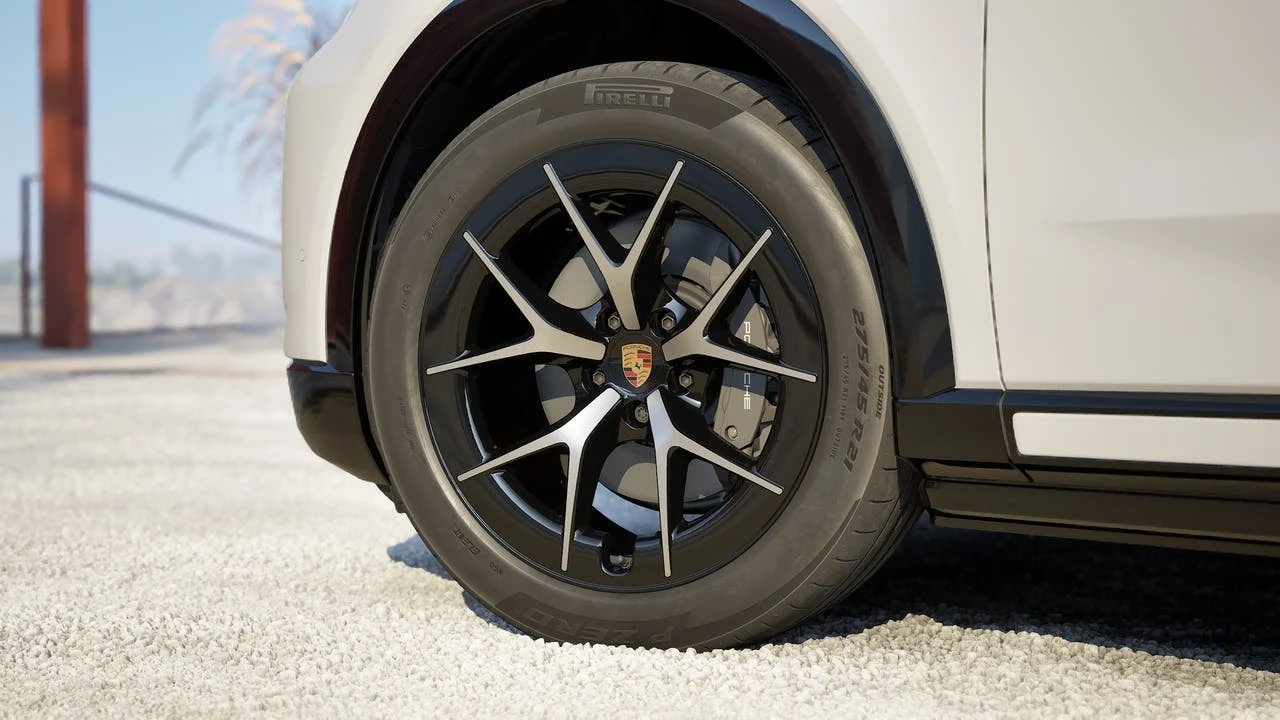 2026 Porsche Cayenne Electric (E4), 10/14