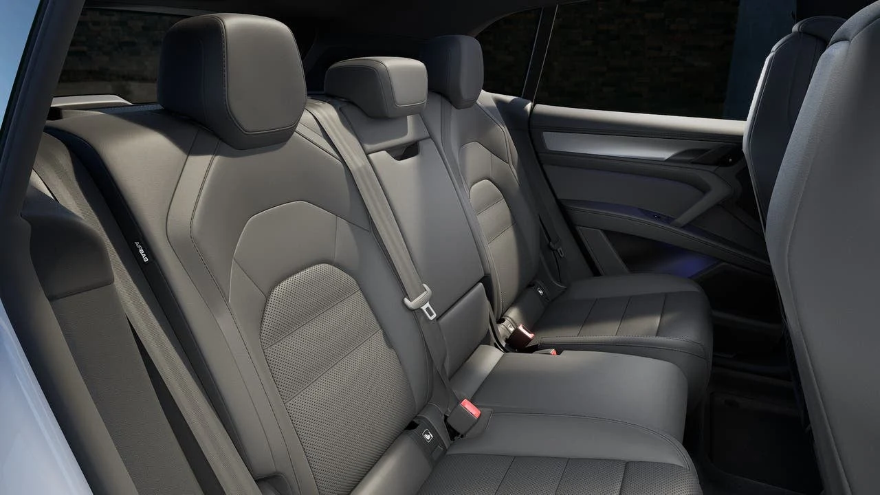 2026 Porsche Cayenne Electric (E4), 13/14