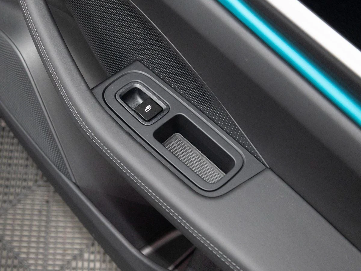 2026 Porsche Macan 4 Electric (XAB), 22/29