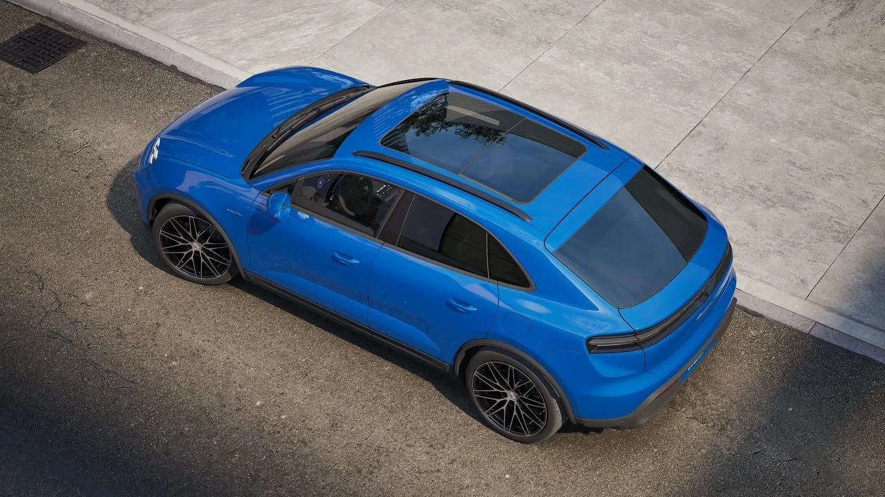 2026 Porsche Macan 4 Electric (XAB), 4/14