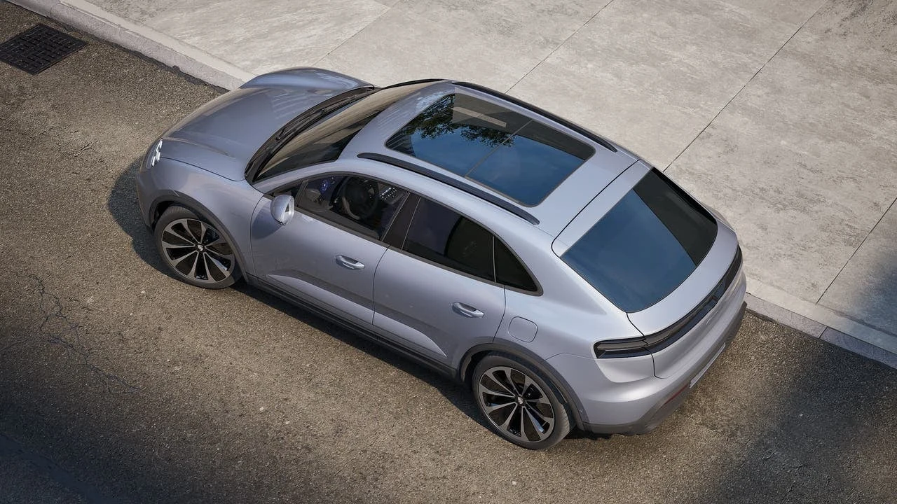 2026 Porsche Macan 4 Electric (XAB), 4/14
