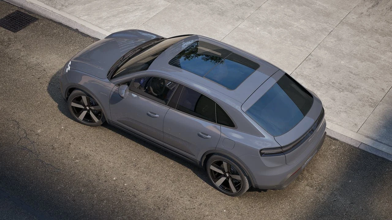 2026 Porsche Macan 4 Electric (XAB), 4/14