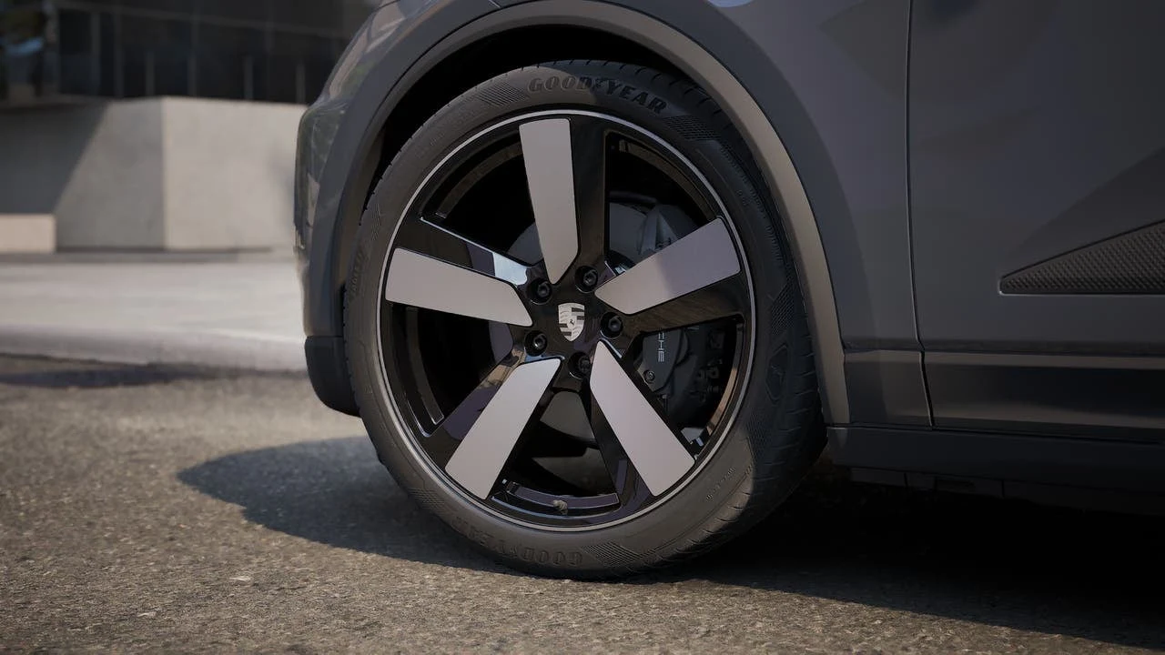 2026 Porsche Macan 4 Electric (XAB), 10/14