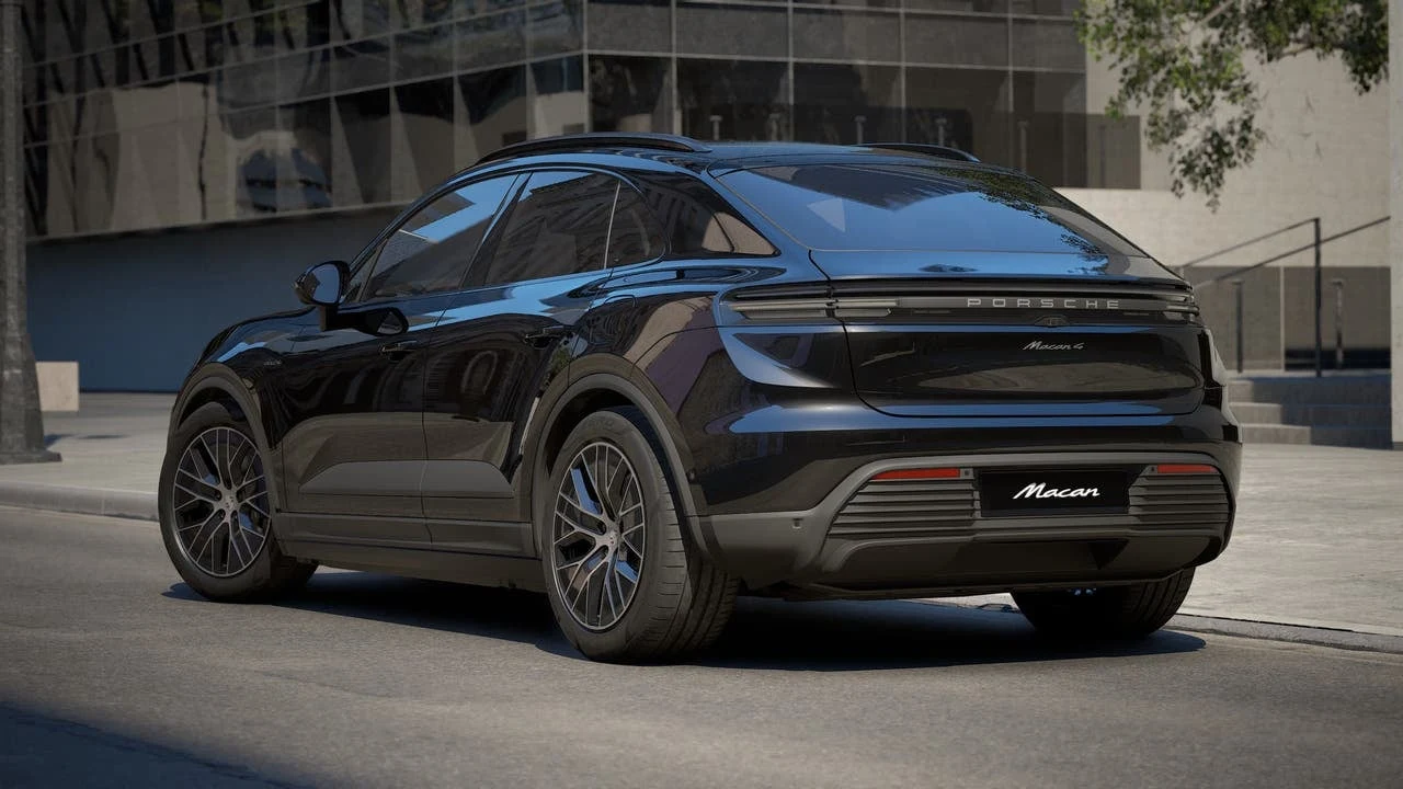 2026 Porsche Macan 4 Electric (XAB), 3/14