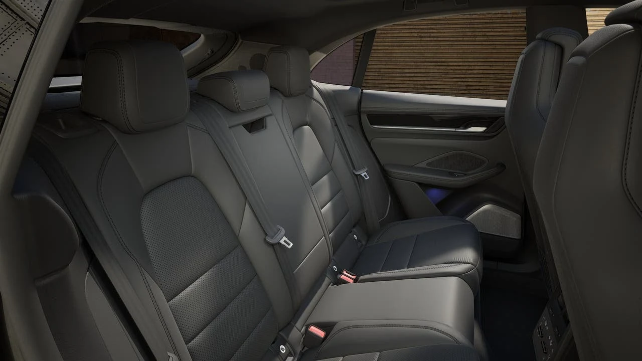 2026 Porsche Macan 4 Electric (XAB), 13/14