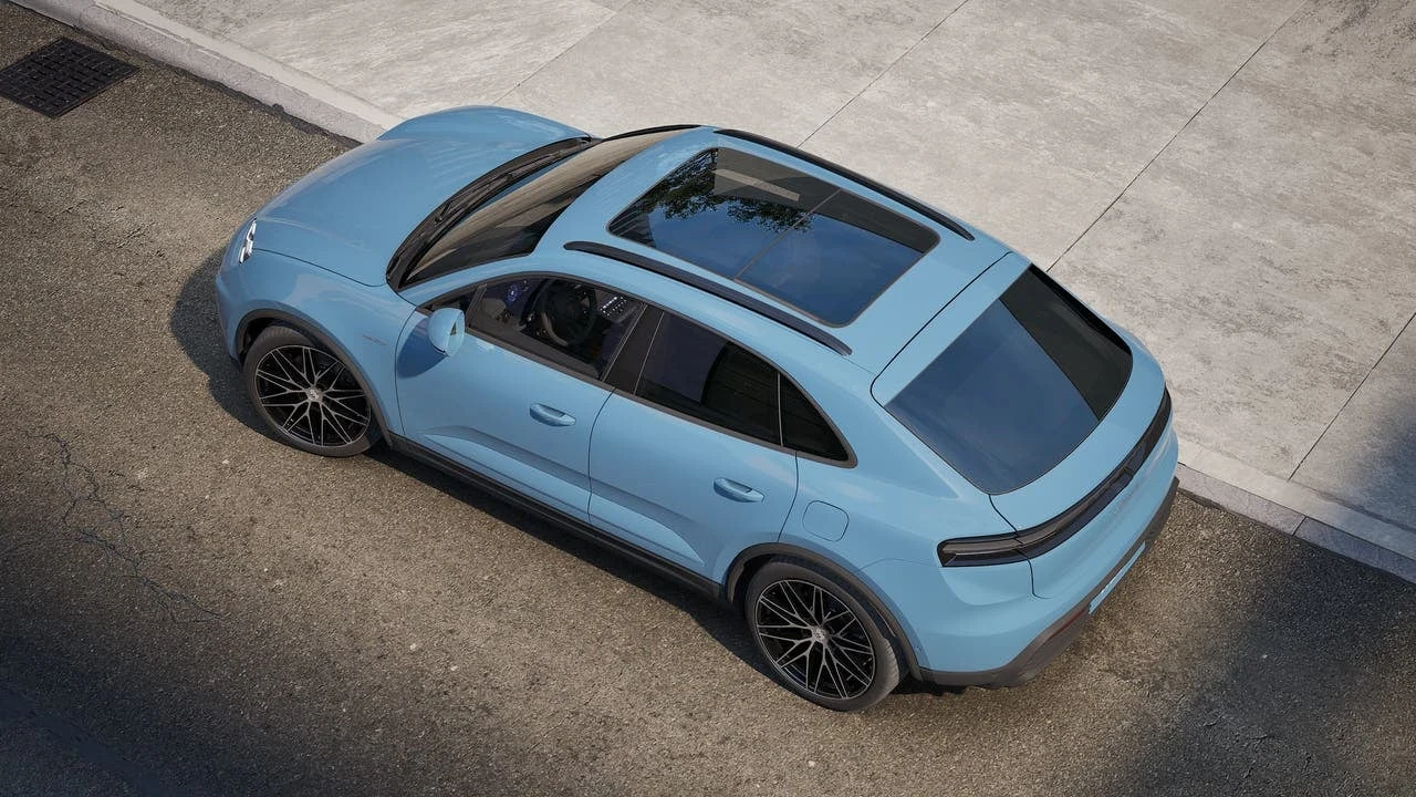 2026 Porsche Macan 4 Electric (XAB), 4/14