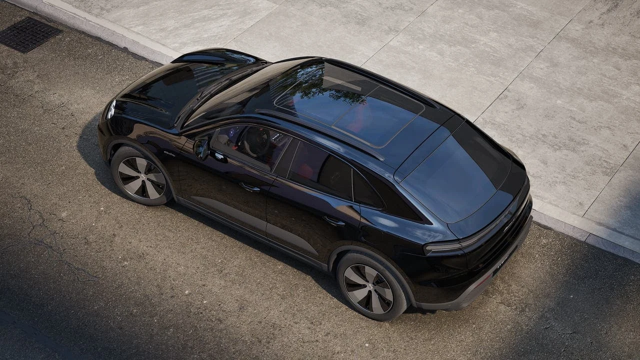 2026 Porsche Macan 4 Electric (XAB), 4/14