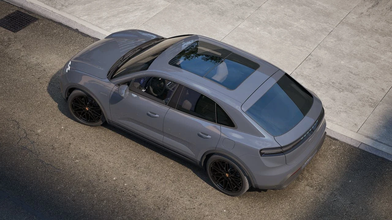 2026 Porsche Macan 4 Electric (XAB), 4/14