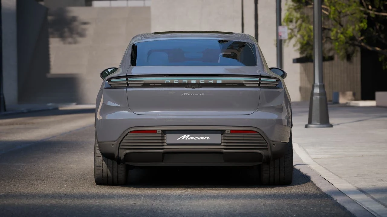 2026 Porsche Macan 4 Electric (XAB), 7/14
