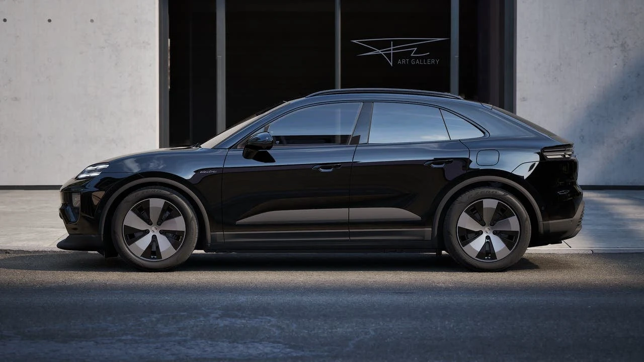 2026 Porsche Macan 4 Electric (XAB), 2/14